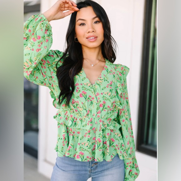 Mint Julep Floral Peplum Blouse - Picture 1 of 2